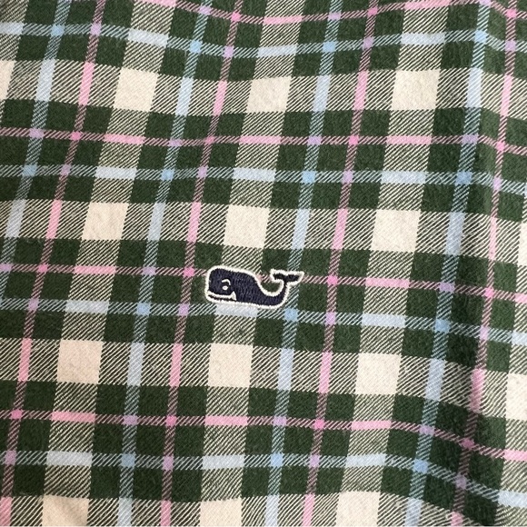 Vineyard Vines Medium - Picture 3 of 4